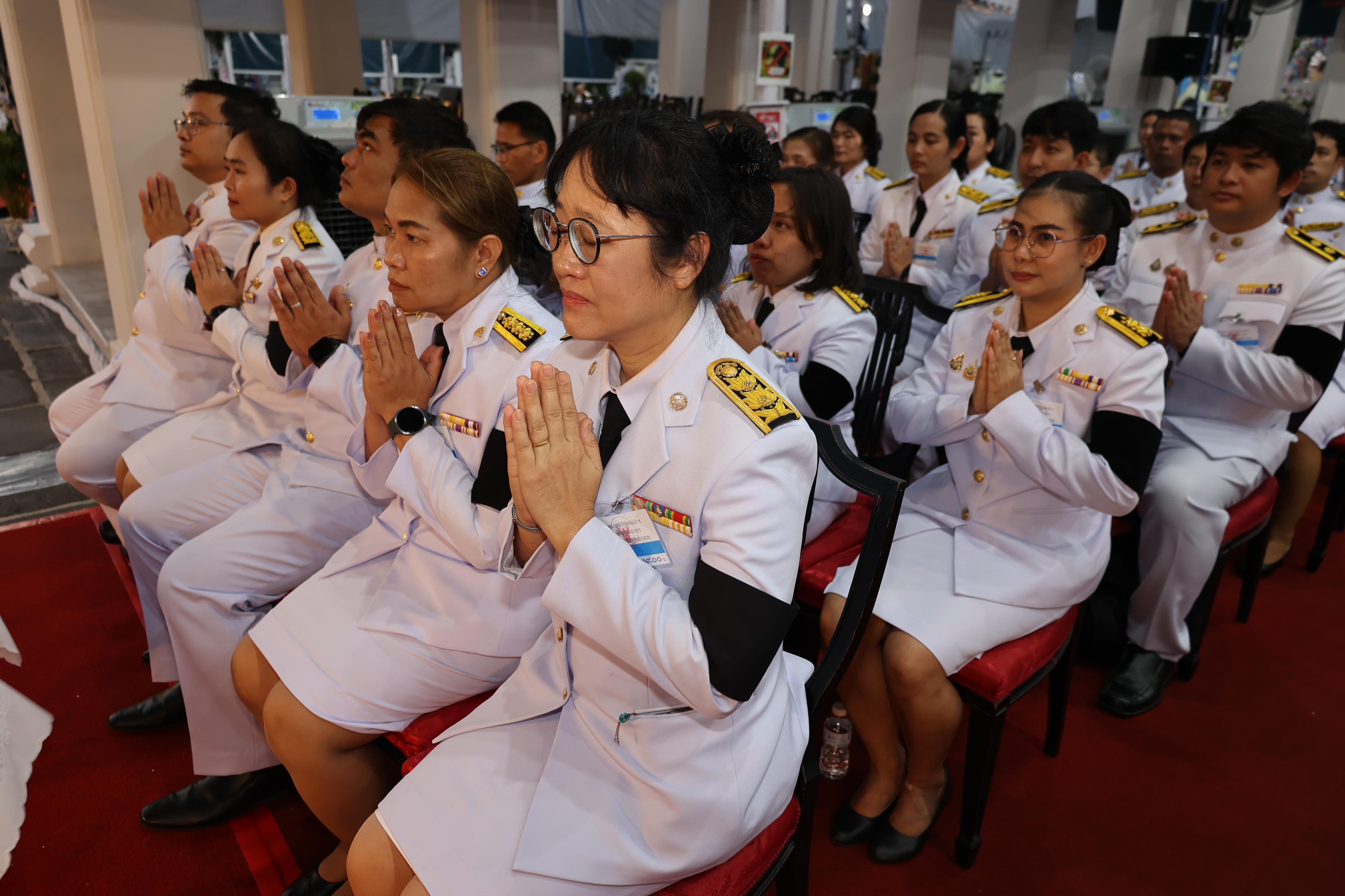 title - สำนักงานการปฏิรูปที่ดินเพื่อเกษตรกรรม รับพระราชทานพระบรมราชานุญาตให้ร่วมเป็นเจ้าภาพบำเพ็ญกุศลถวายพระบรมศพ สมเด็จพระนางเจ้าสิริกิติ์ พระบรมราชินีนาถ พระบรมราชชนนีพันปีหลวง (Re-post)